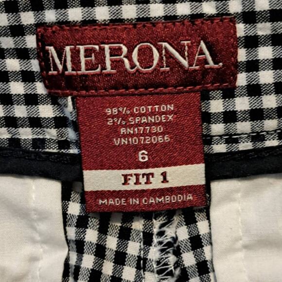 Merona Women's Mid-rise Flat Front Bermuda Fit 1 Shorts Black Plaid Size 6 - Picture 3 of 3